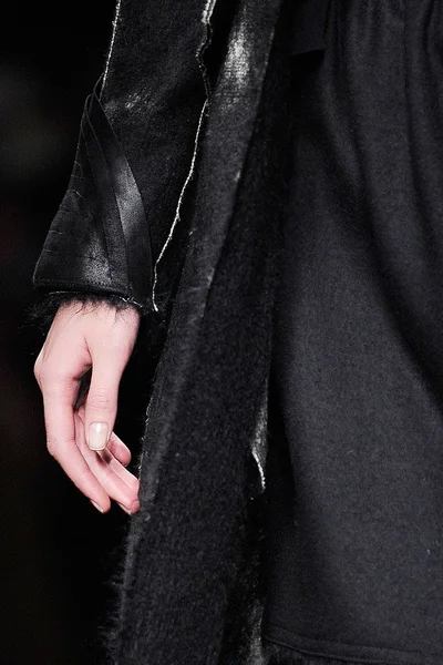 Look 24
